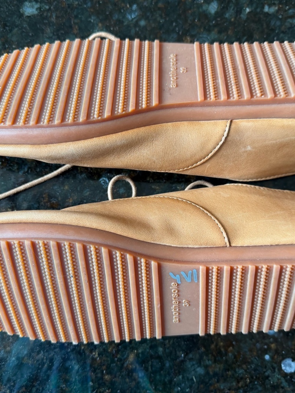 Anothersole Women's Leather Lace-Up Oxfords - Picture 6 of 12
